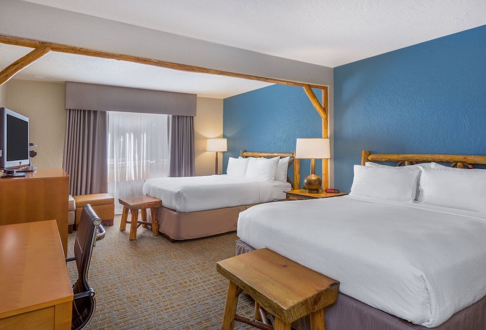 Standard Room, 2 Queen Beds, Accessible (Communications, Backside View)