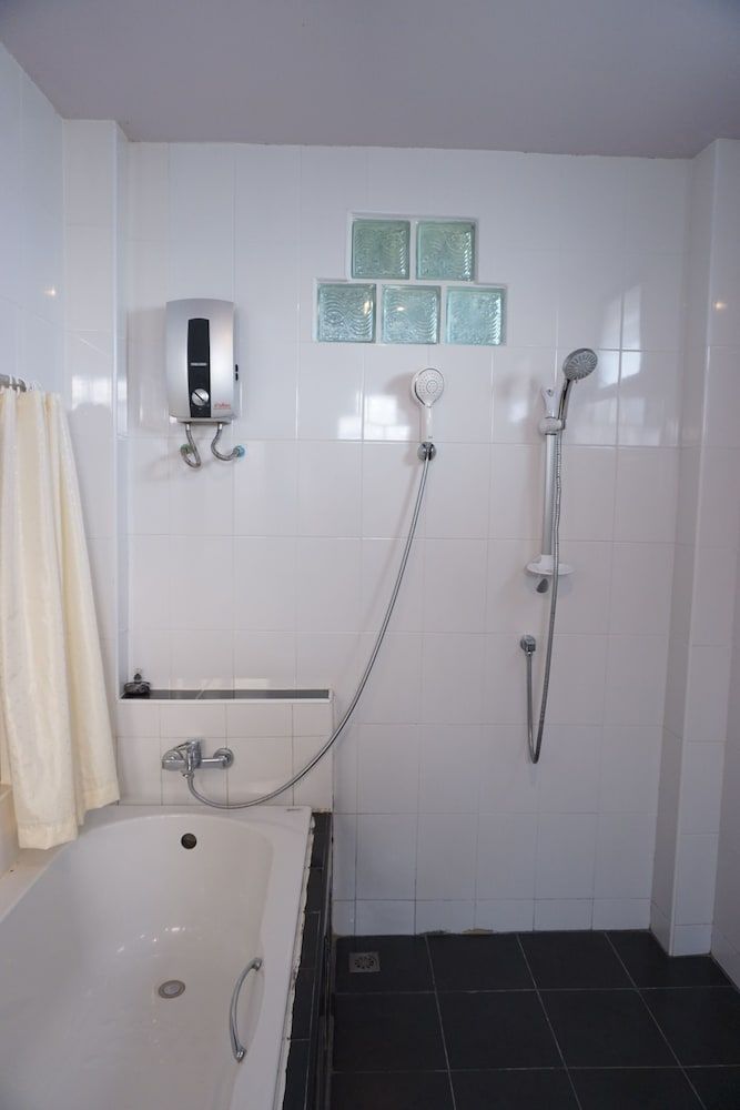 S Ville Resort Superior Double Room 12