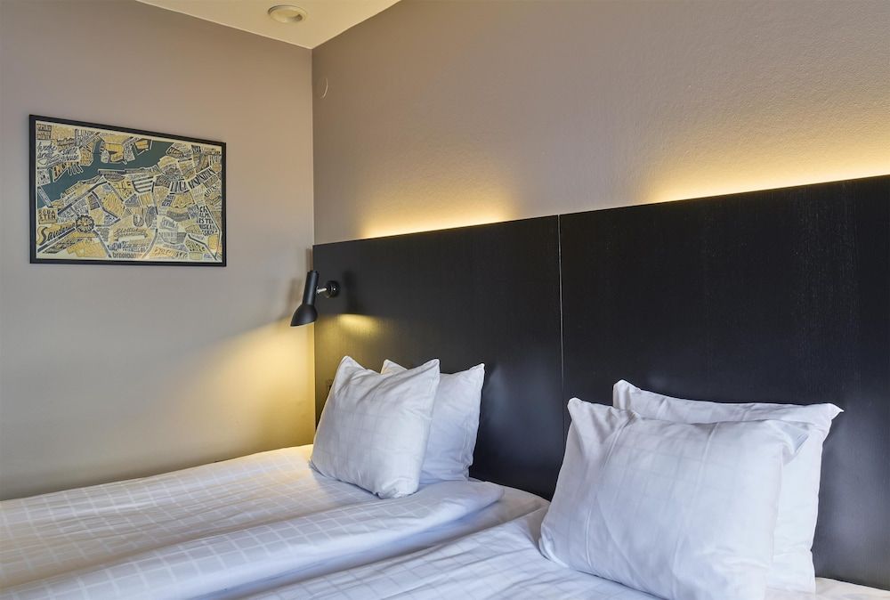 Scandic Europa Standard Twin Room 9