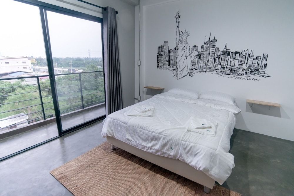 PJ Loft Hotel Standard Double Room 2