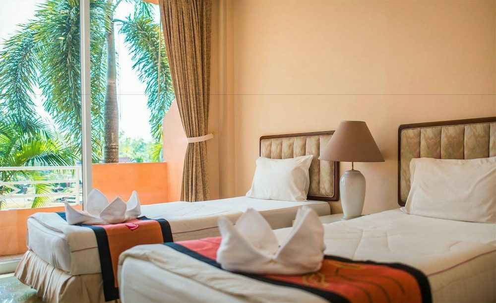 Khao Saming Paradise Resort Superior Twin Room