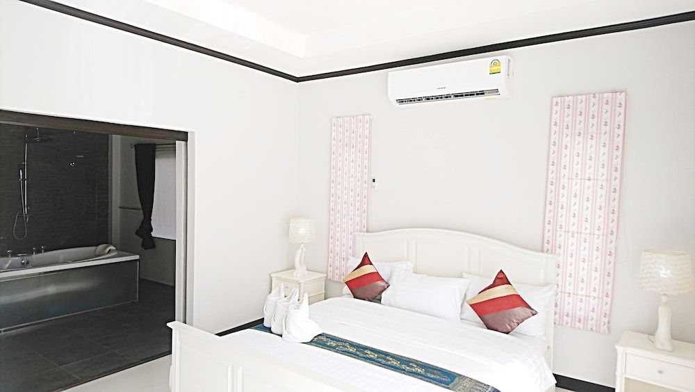 Punika Pool Villa Hua Hin Executive Villa 4