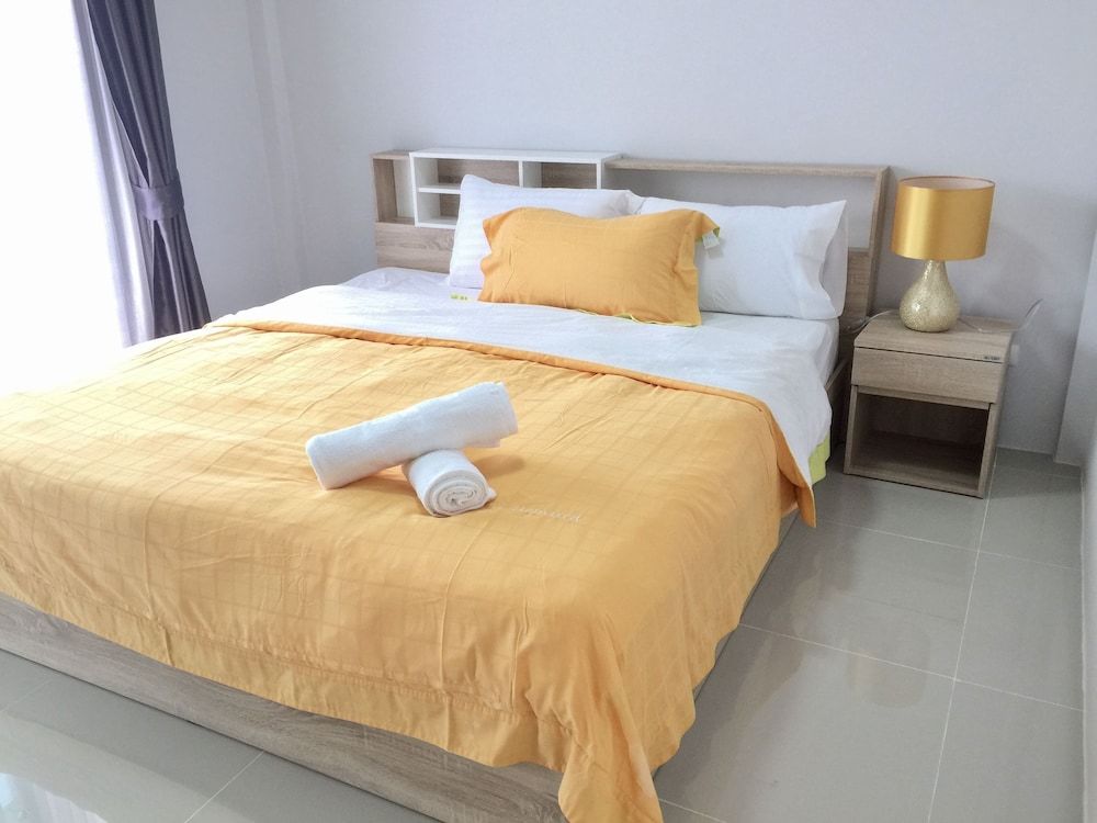 Private House 3 Bedrooms