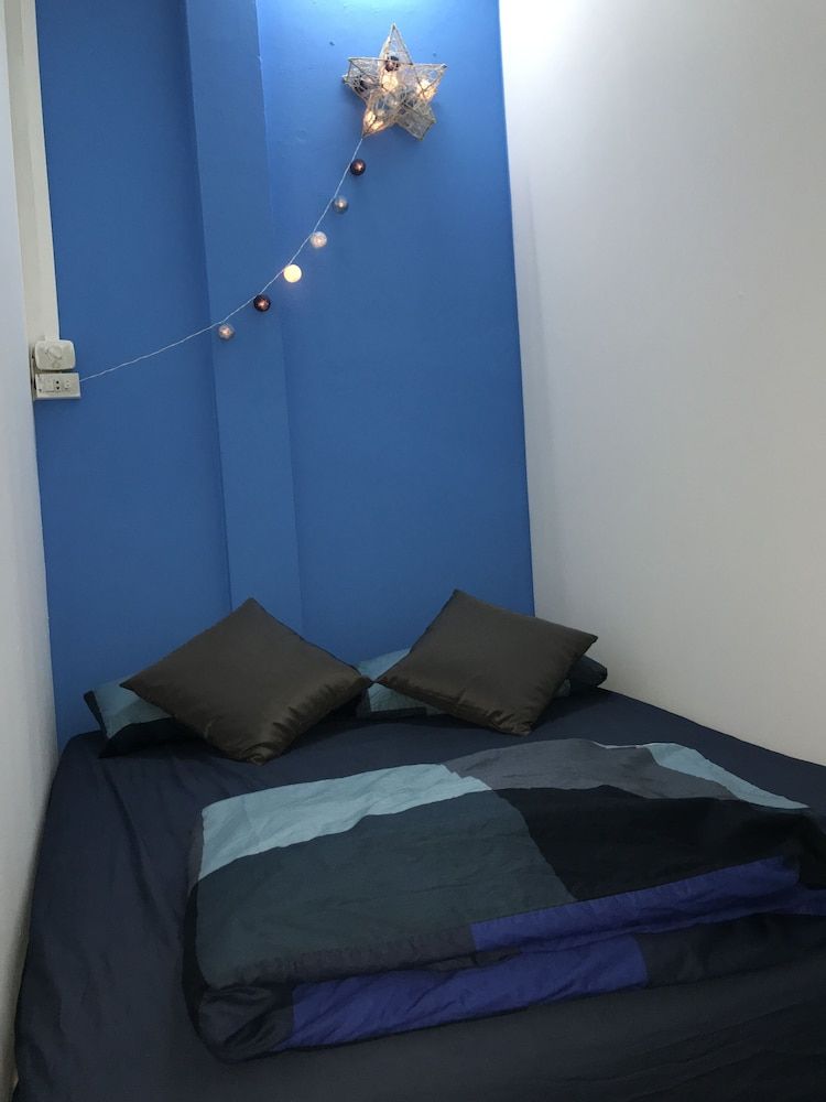 Dpm Hostel Bangkok Standard Double Room