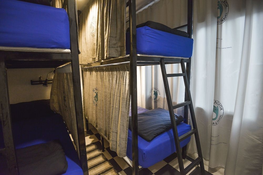 Dpm Hostel Bangkok Quadruple Room 2