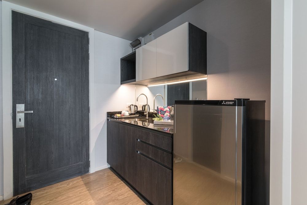 Apartelle Jatujak Hotel Premium Double Room 8