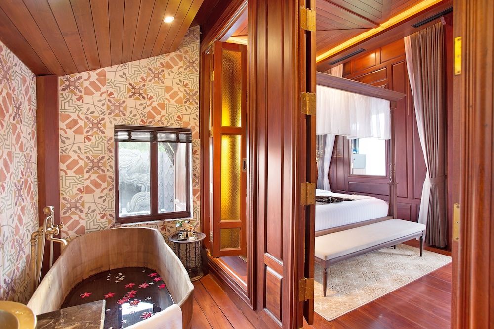 Aksorn Rayong The Vitality Collection Baan Thai Suite 12