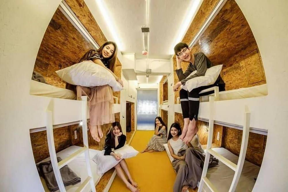 undefined Pastel House - Adults Only - Hostel 7