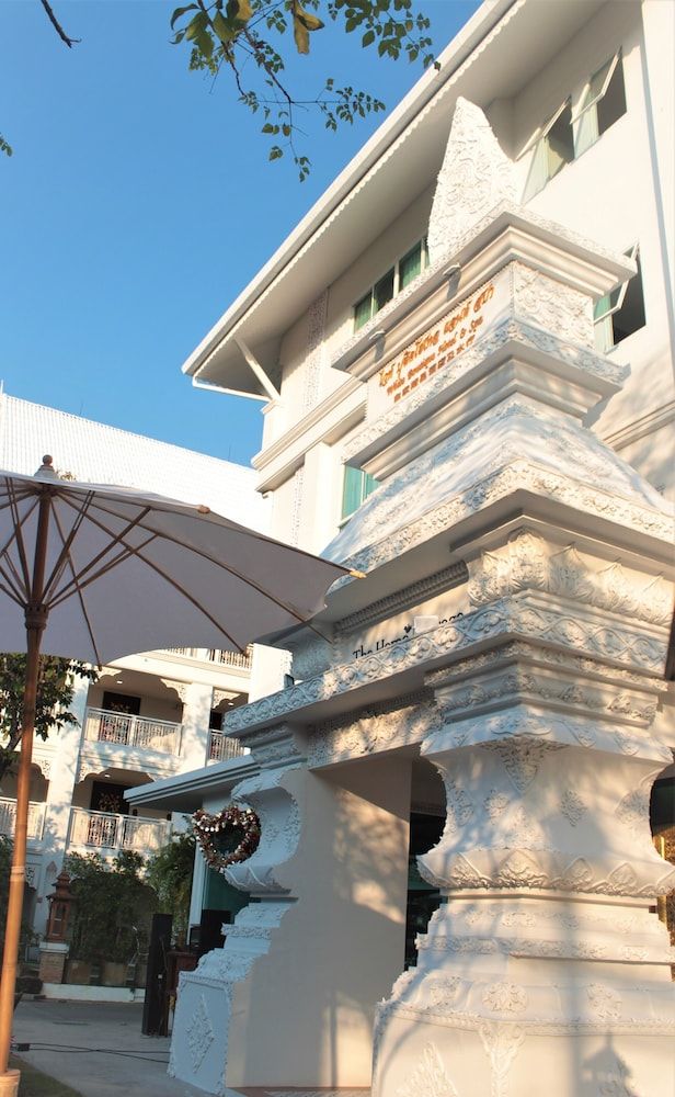 undefined White Boutique Hotel and Spa 4