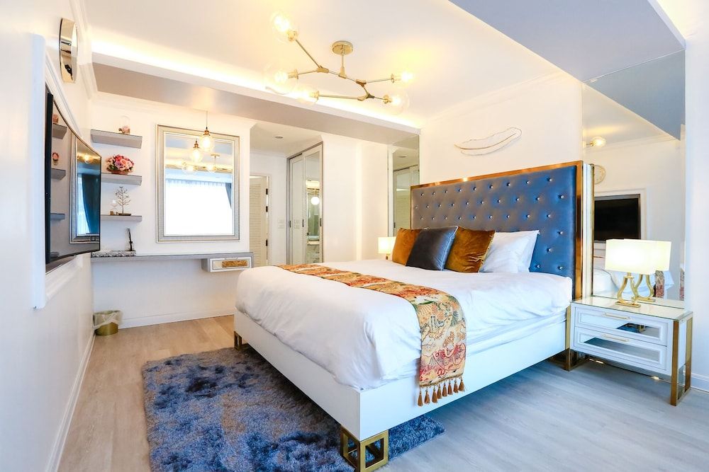 Sabai Space Bangkok Luxury Townhome 4