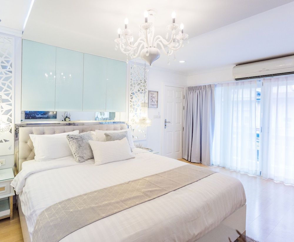 Sabai Space Bangkok Luxury 4-Bedroom Townhome 3