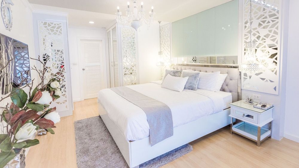 Sabai Space Bangkok Luxury 4-Bedroom Townhome 5