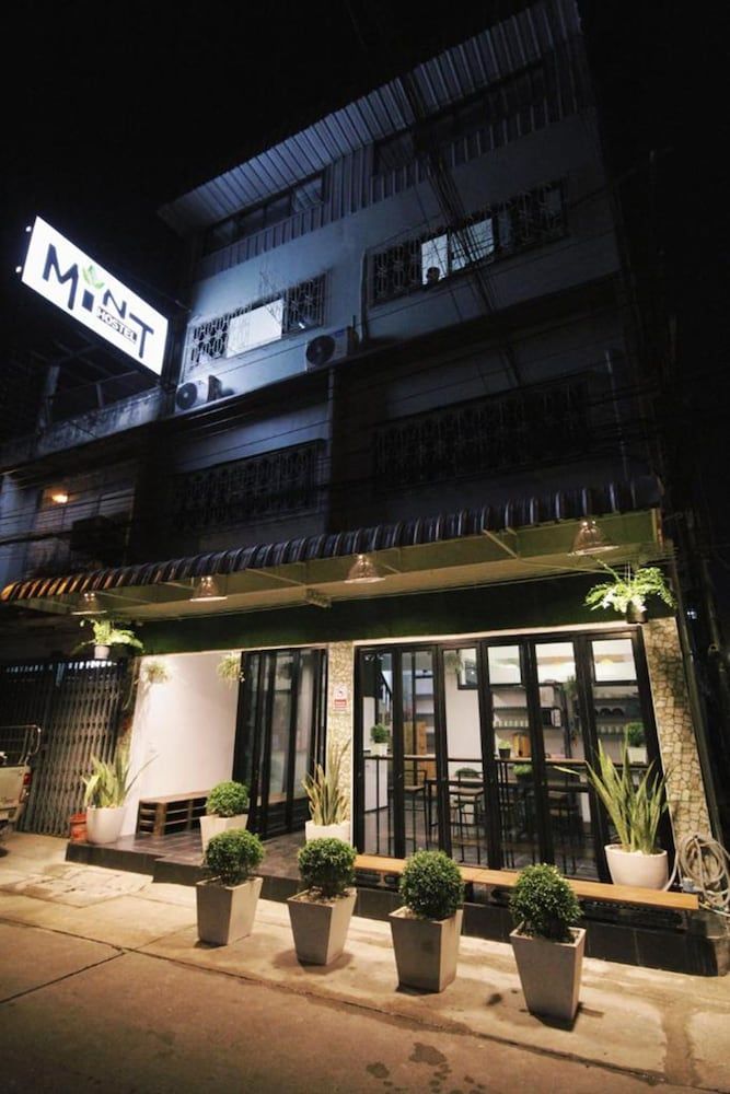 undefined Mint Hostel