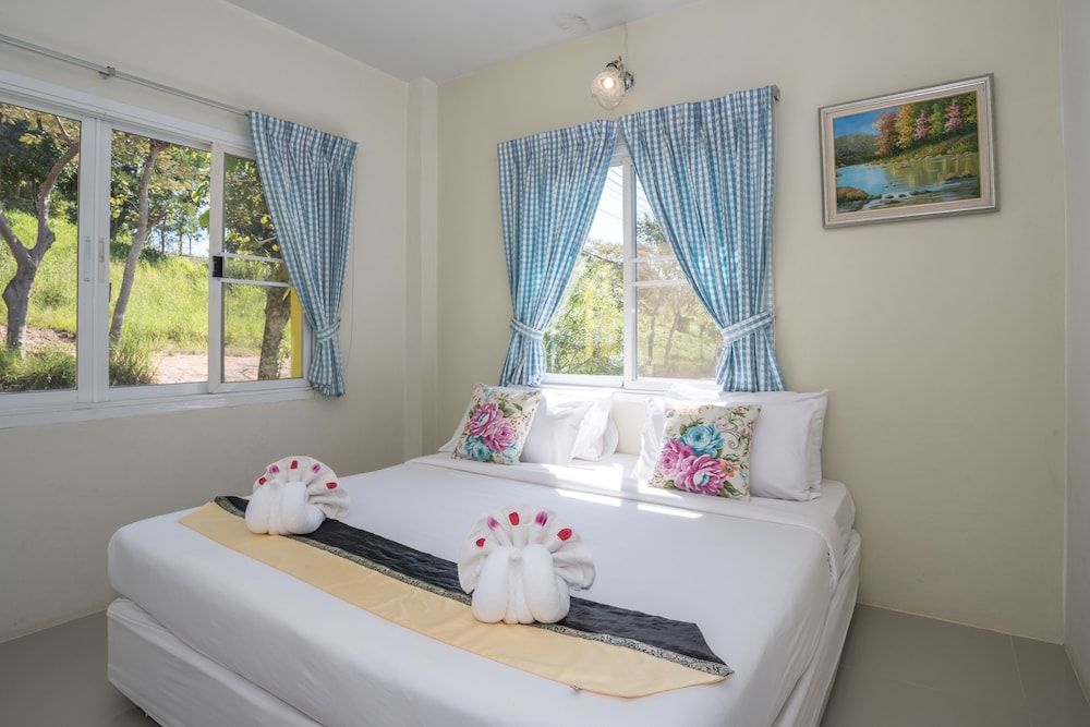 Phukaew Resort & Adventure Park Long Life Home 1