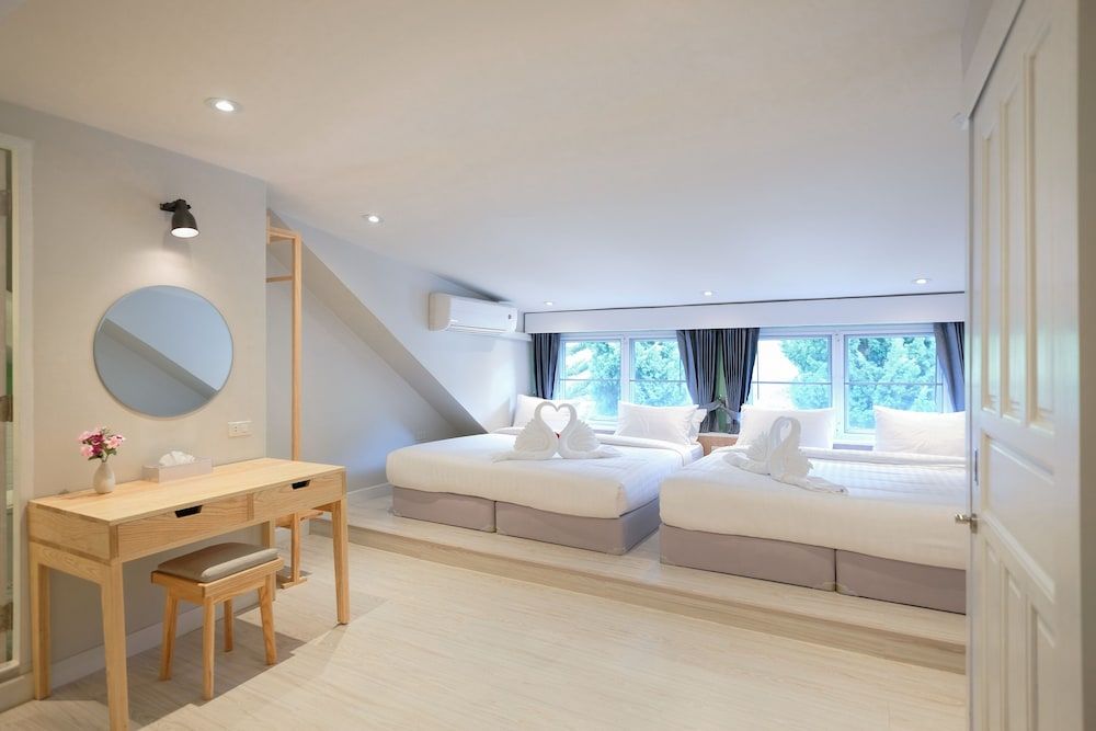 Phukaew Resort & Adventure Park Cliff Home