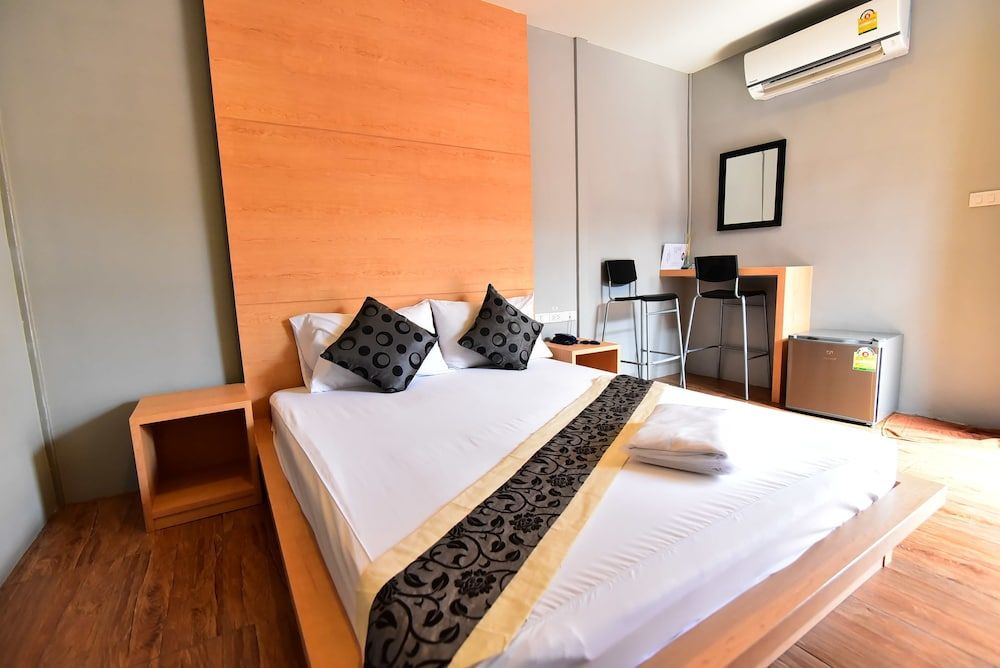 undefined Love Box Resort 3