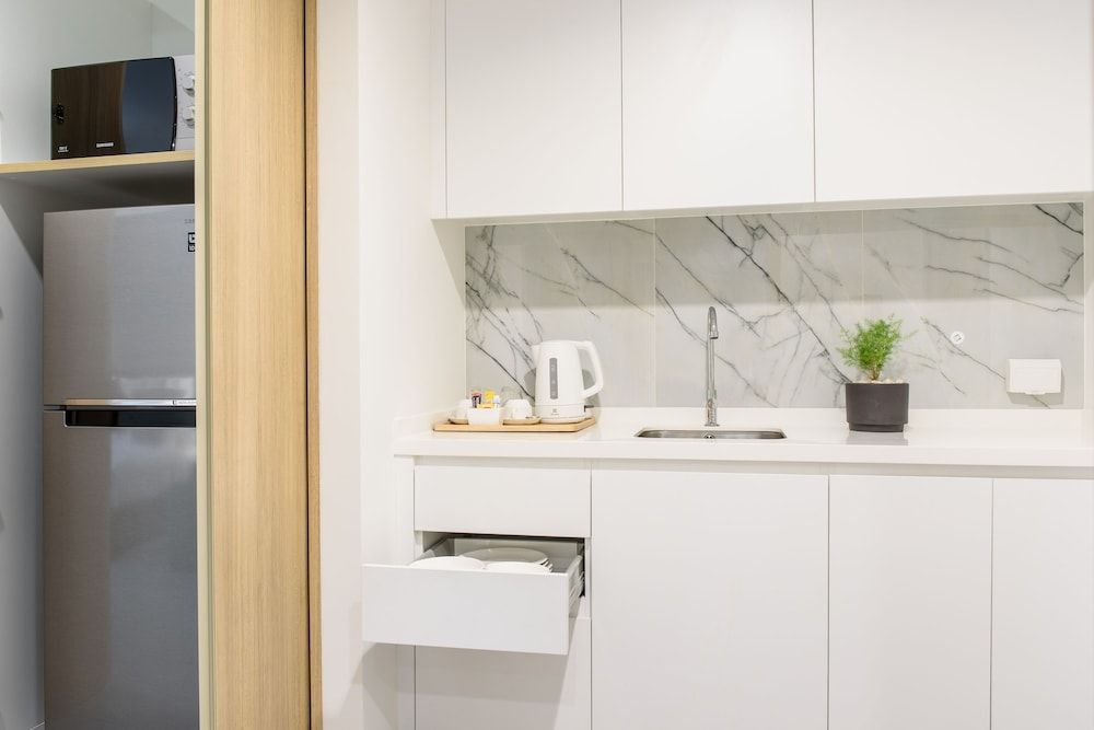 Alix Bangkok Hotel Deluxe Double Room 6