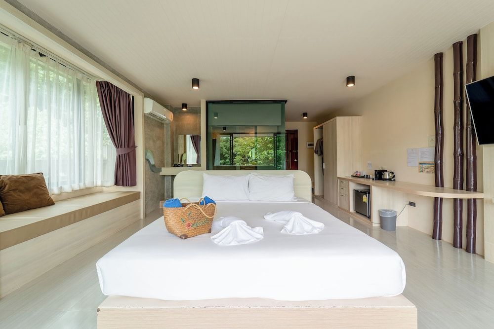 Deluxe Pool Villa