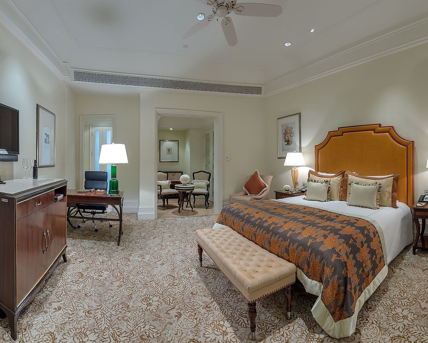 The Taj Mahal Palace, Mumbai Luxury Room 