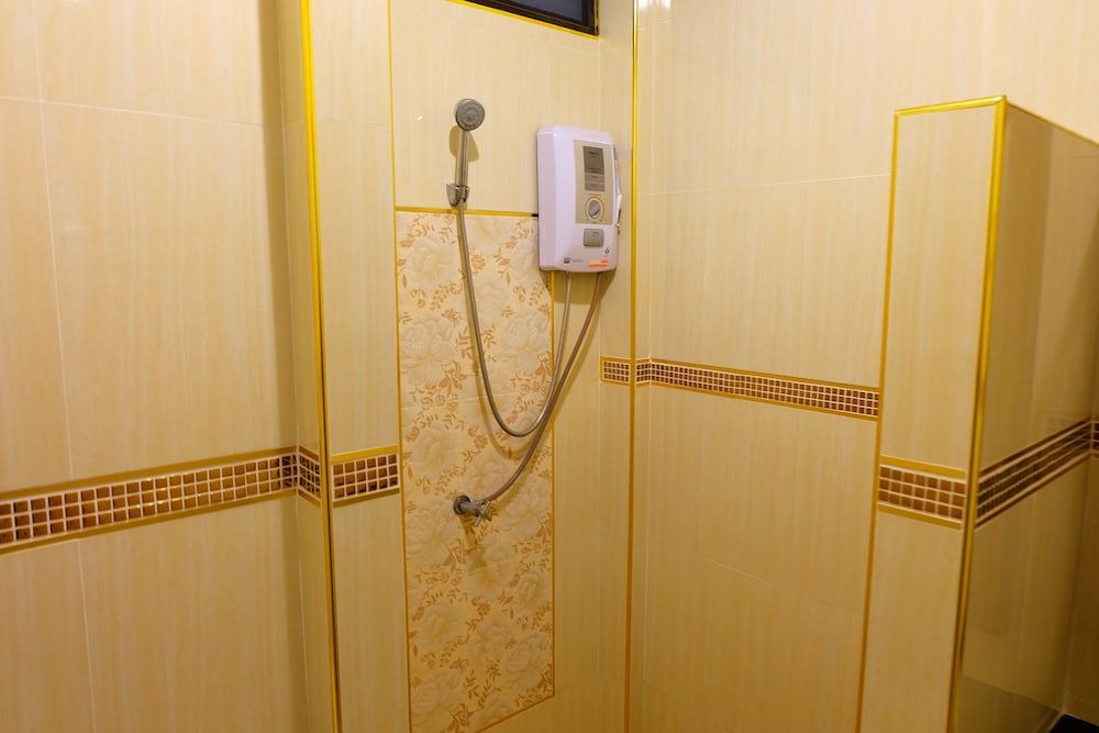 Baan Suanphet Resort Standard Double Room 11