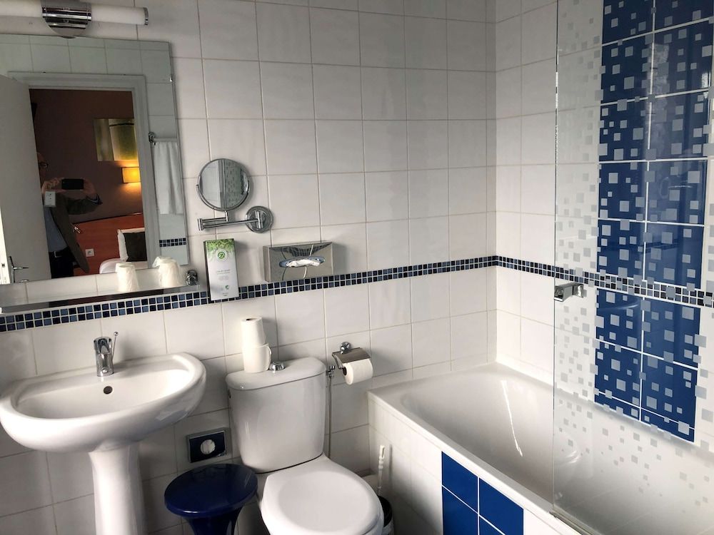 Kyriad Paris 13 - Italie Gobelins Standard Room, 1 Double Bed 7