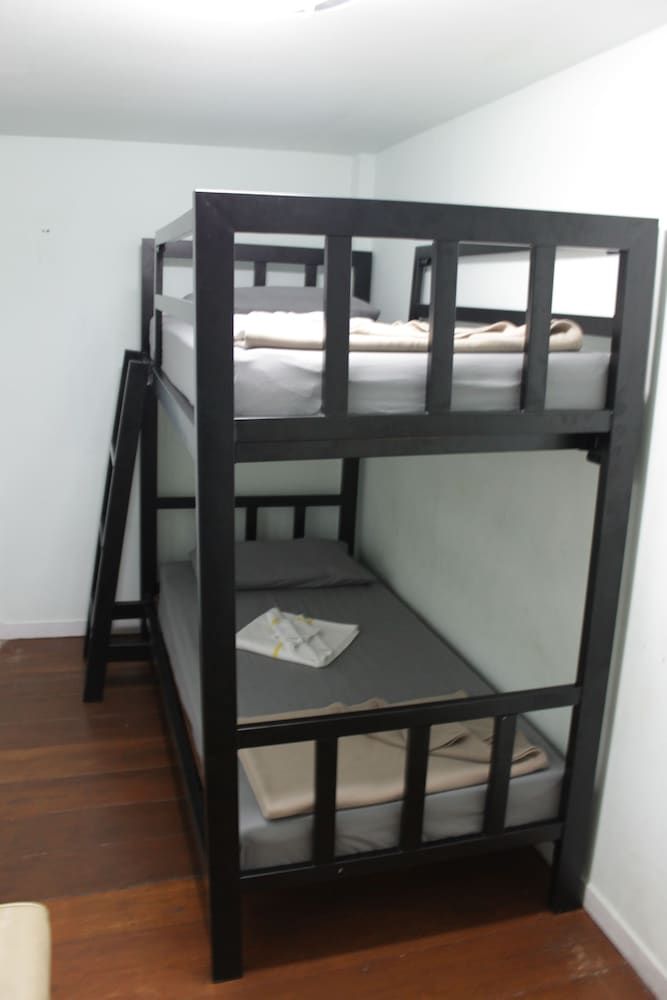 undefined The Oasis Hostel - Adults Only