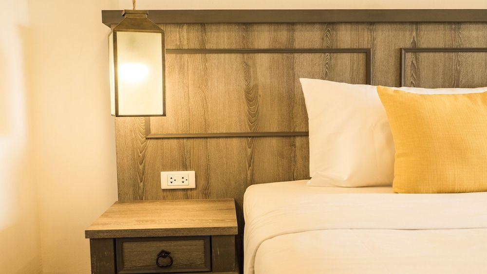 undefined B2 Riverside Premier Resort 6