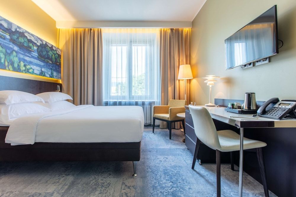 Standard Room, 1 Bedroom (Freedom Square View)
