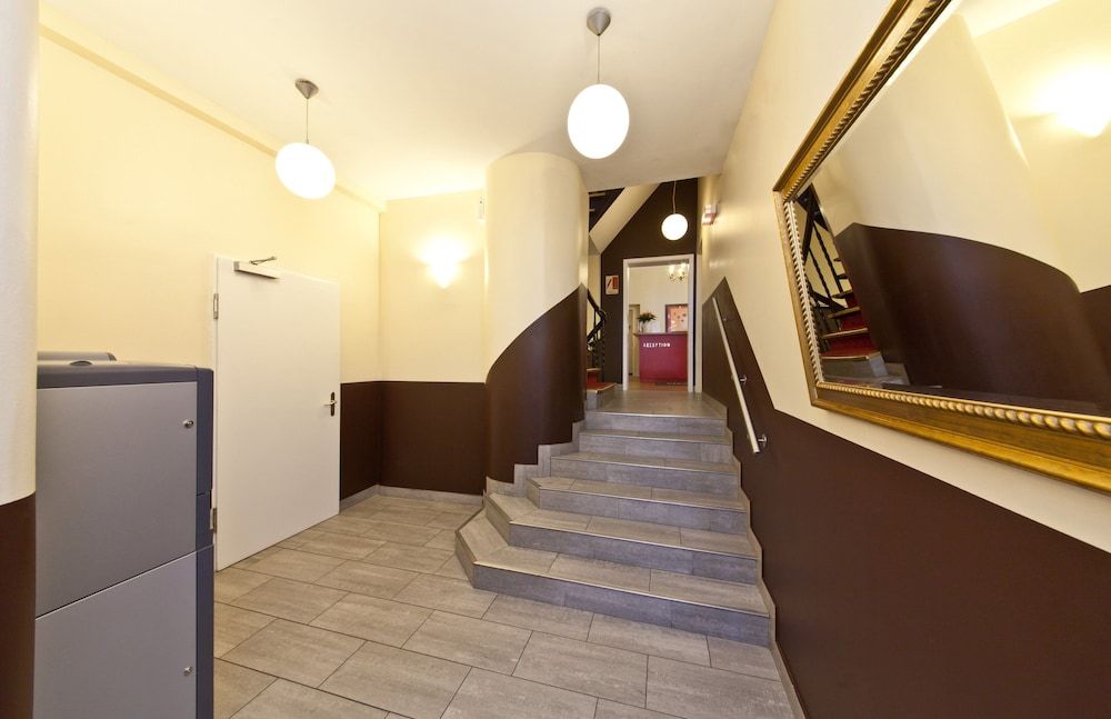 undefined Hotel Holstenwall 2