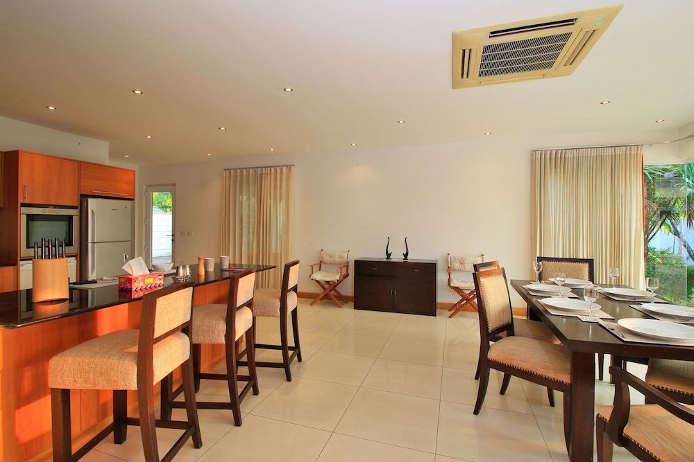 Pattaya Sunset Villa 4 Bedroom Sleeps 8 4-Bedroom Villa 22