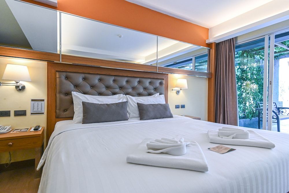 Golden Sea Hua Hin Superior Double or Twin 3