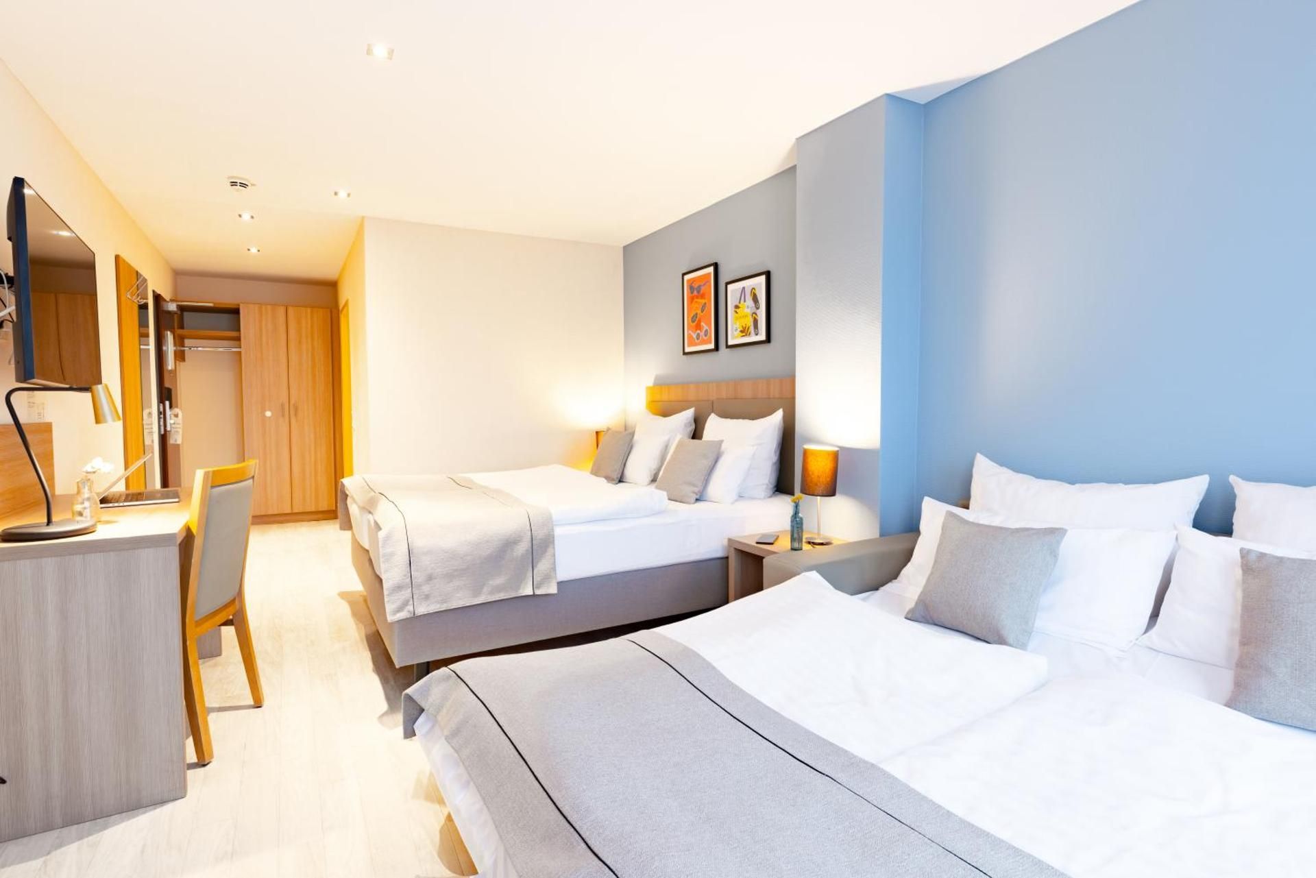 undefined Garner Hotel Dusseldorf Main Station by IHG 4