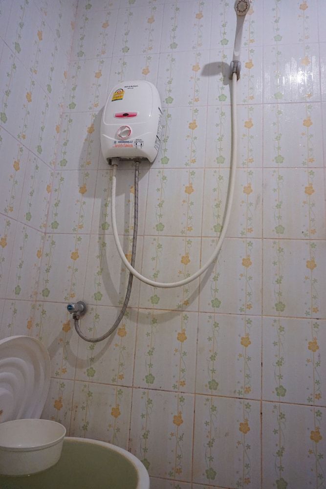 Nampueng Resort Deluxe Room 13