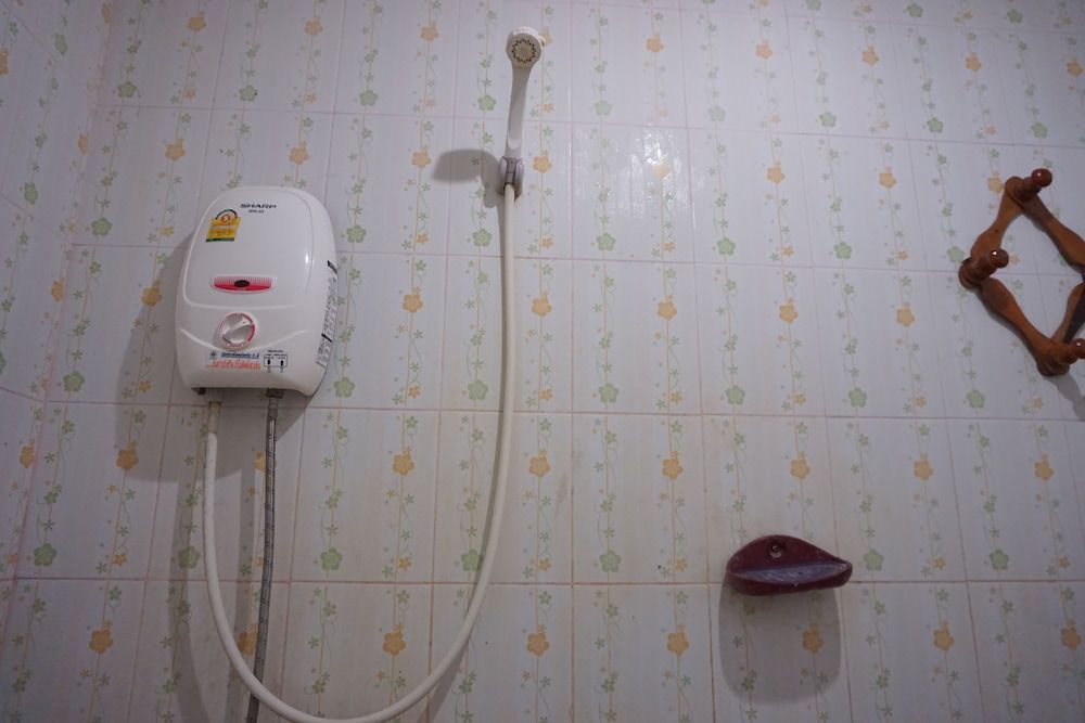 Nampueng Resort Deluxe Room 12