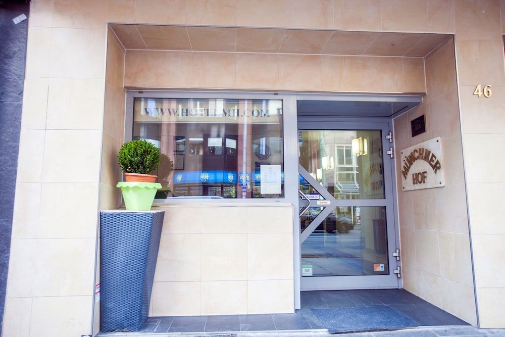undefined Hotel Münchner Hof 3