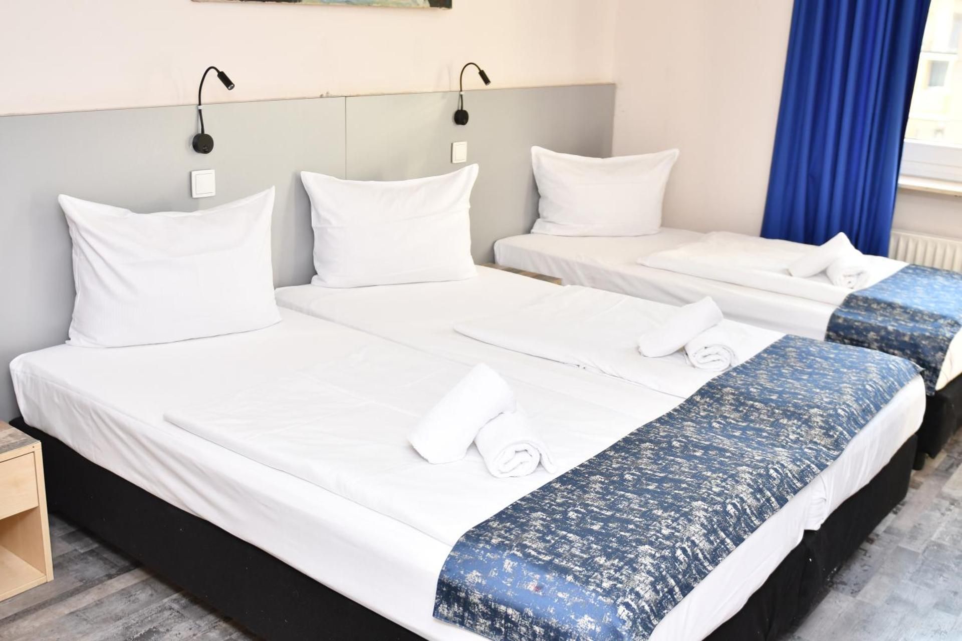 undefined Hotel Münchner Hof 10