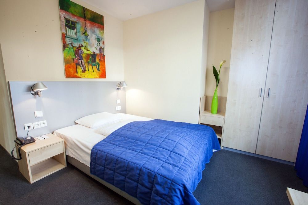 undefined Hotel Münchner Hof 6