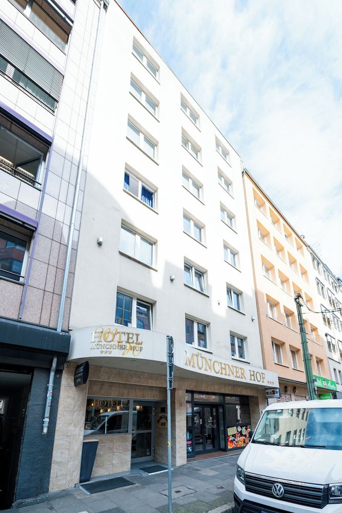 undefined Hotel Münchner Hof 4