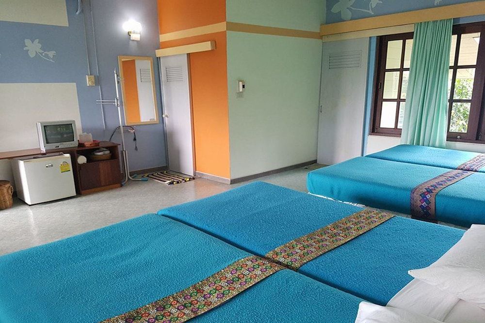 Standard Room, Tower