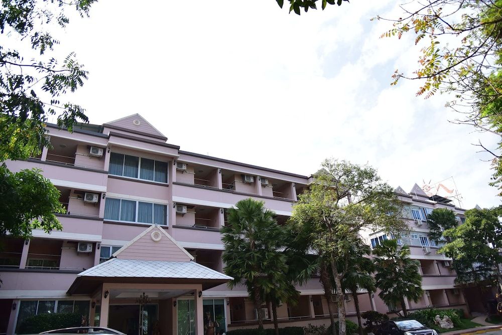 Phuranya Resort