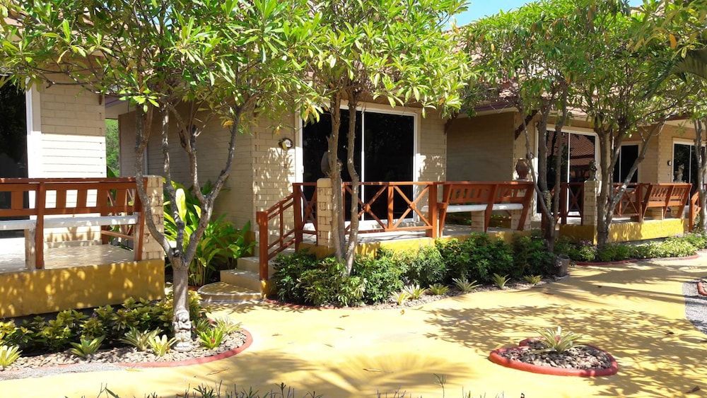 undefined Dollaporn House 3