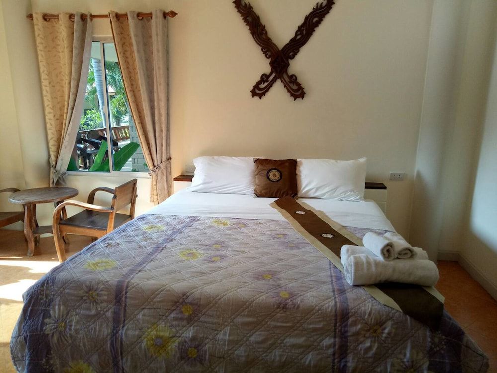 undefined Dollaporn House 10