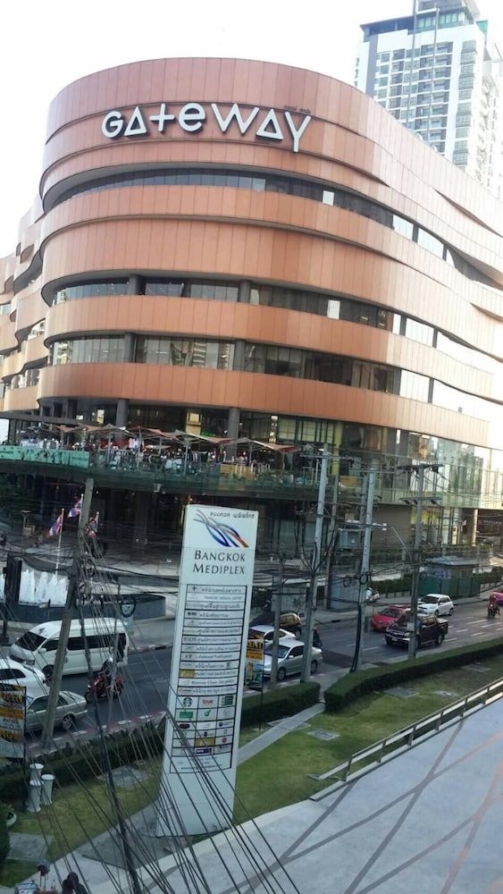 undefined De Sky Sukhumvit Ekkamai 3