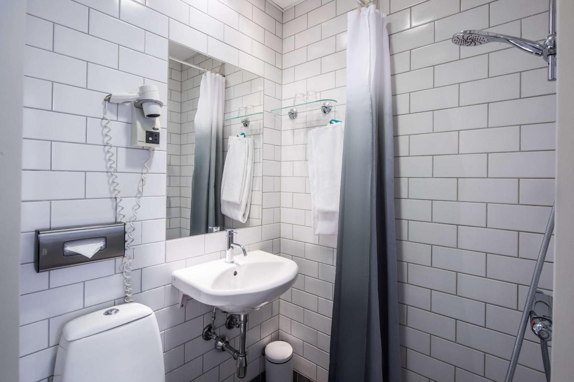 undefined Scandic Webers 8