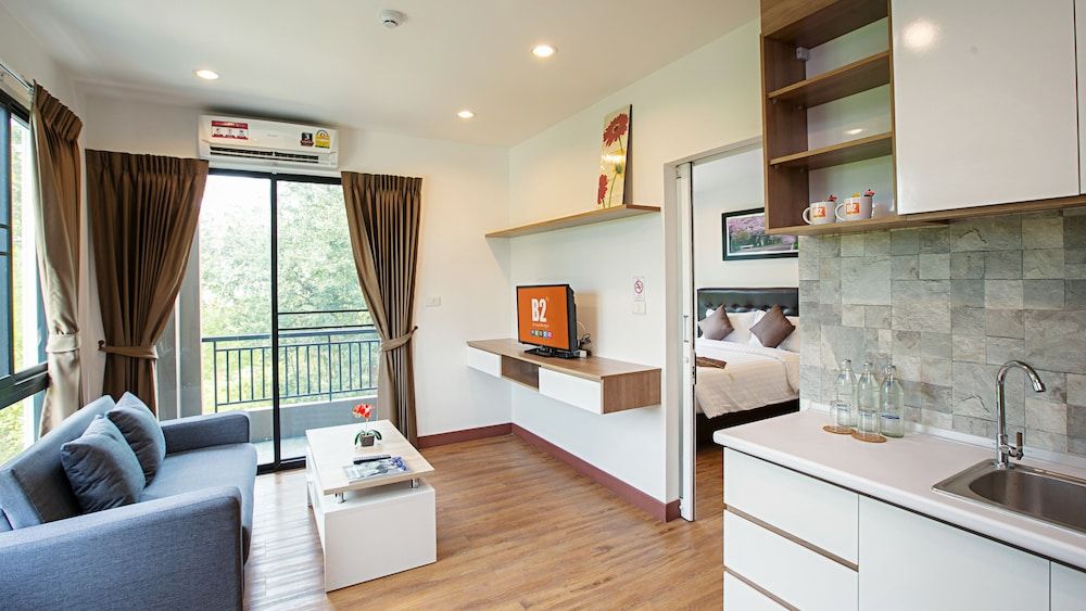 B2 Sriracha Premier Hotel Deluxe Premier Room 2