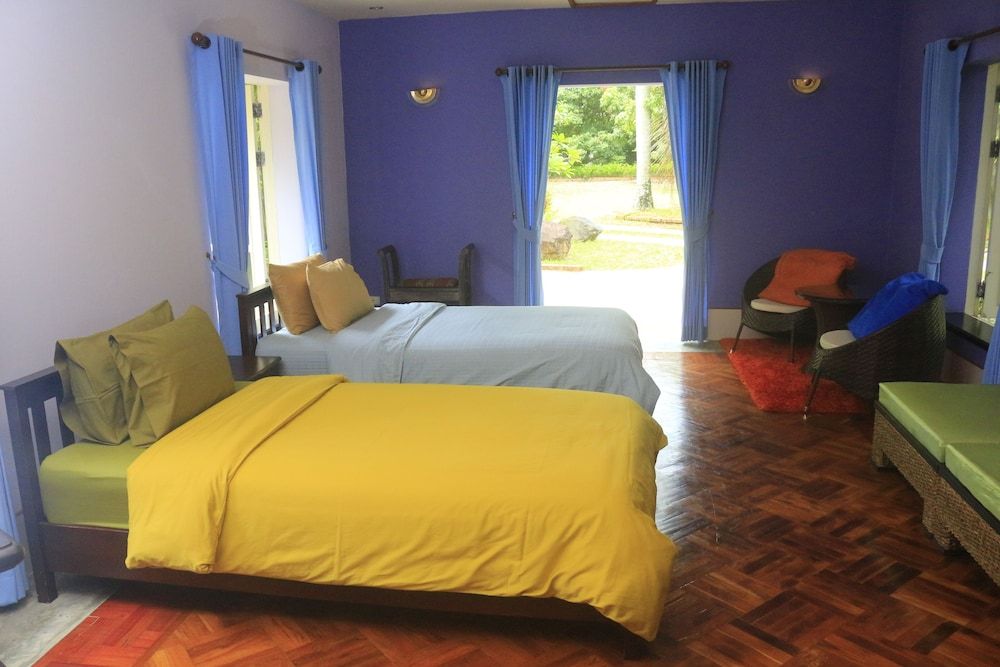 SaimoonburyResort Deluxe Twin Room 3