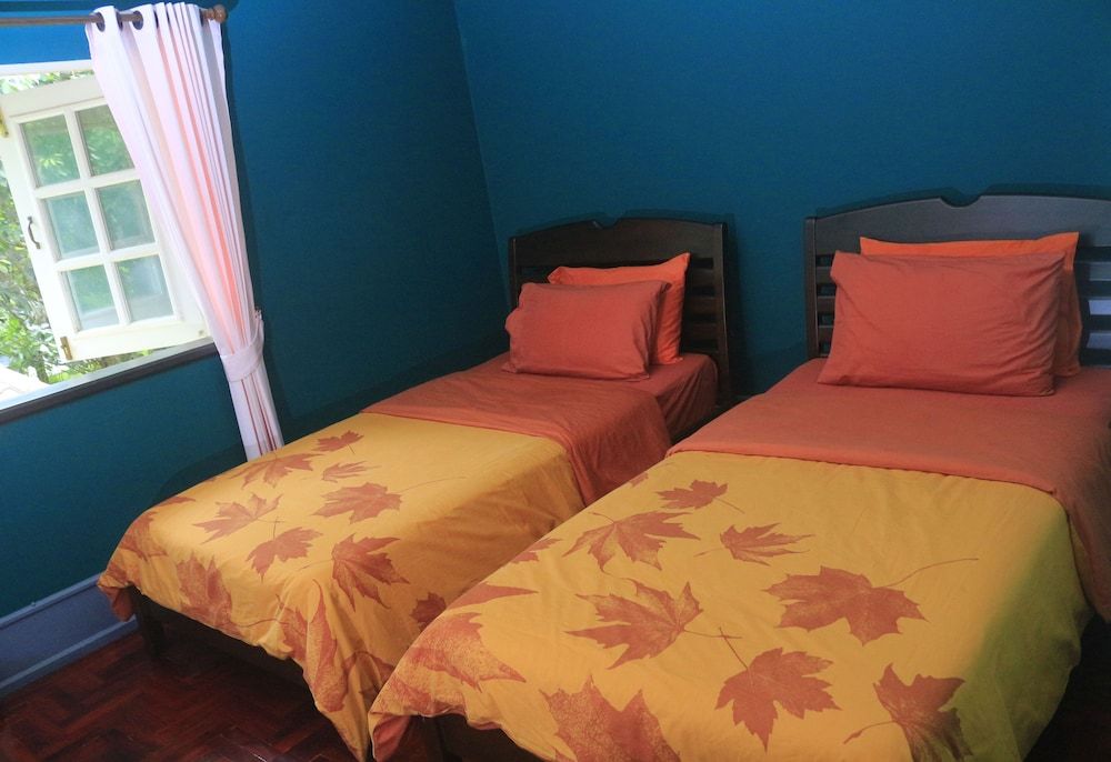 SaimoonburyResort Deluxe Twin Room 2