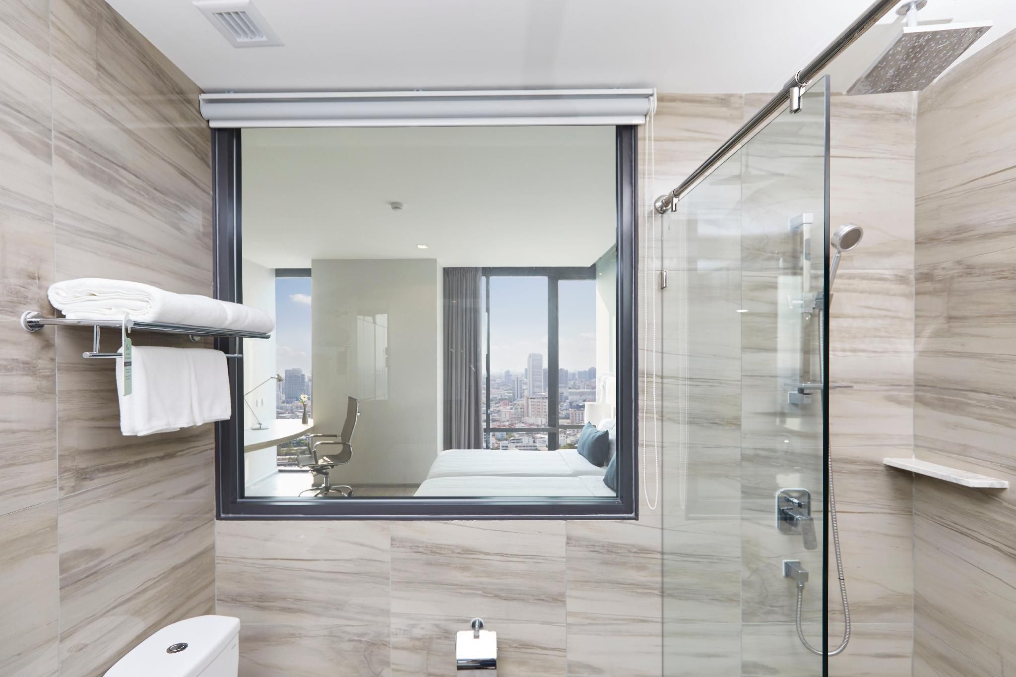 The Quarter Ari by UHG Superior 2