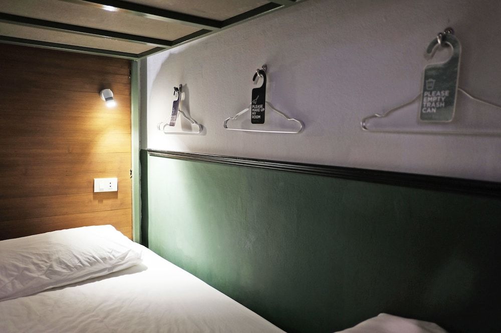 Live Local Private 2 persons (1 bunk bed) 8