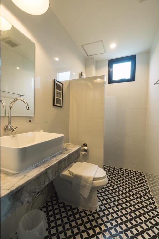 The Besavana Phuket Standard Double Room 4